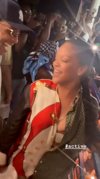 Full leaked Rihanna  page private onlyfans photo