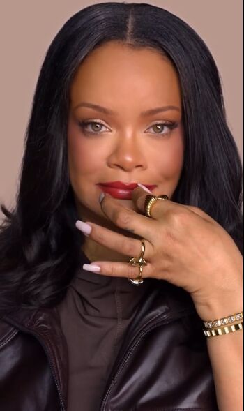 Full leaked Rihanna  page private onlyfans photo
