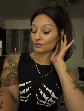 Rikki Lee Garcia