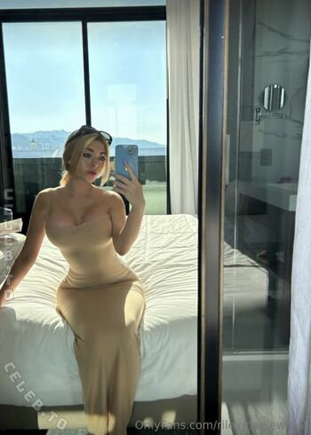 Full leaked Riley mae lewis private onlyfans photo