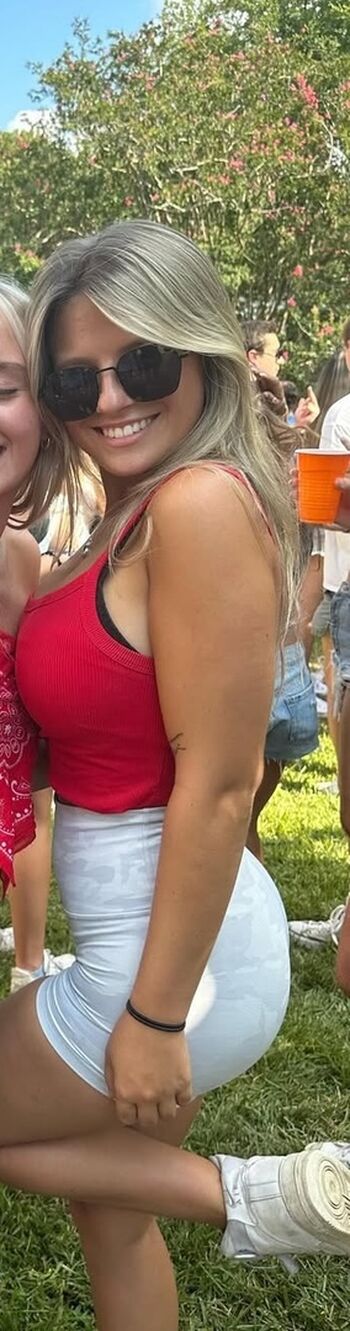 Full leaked Hoshilily/ private onlyfans photo