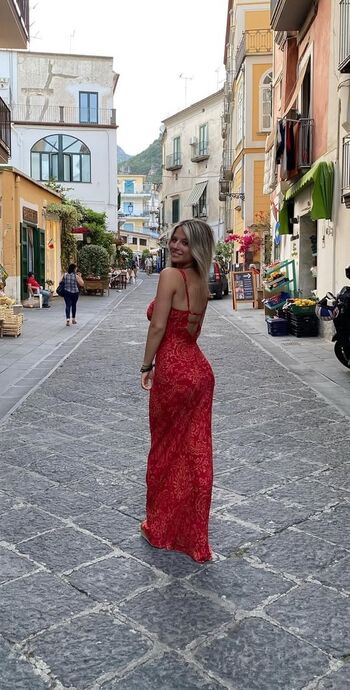 Full leaked Ladysabrina/ private onlyfans photo