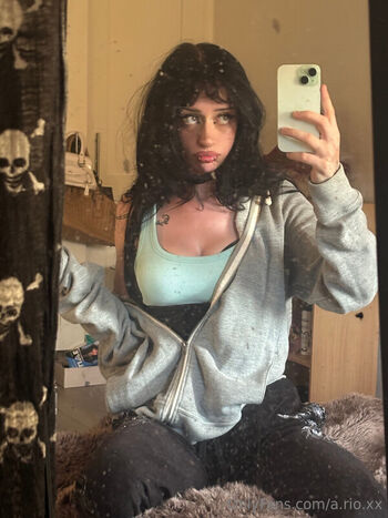 Full leaked Rio lawlor private onlyfans photo