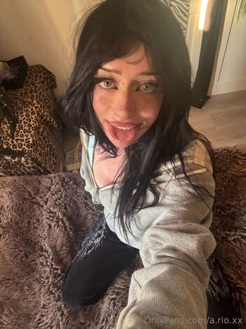 Full leaked Rio lawlor private onlyfans photo