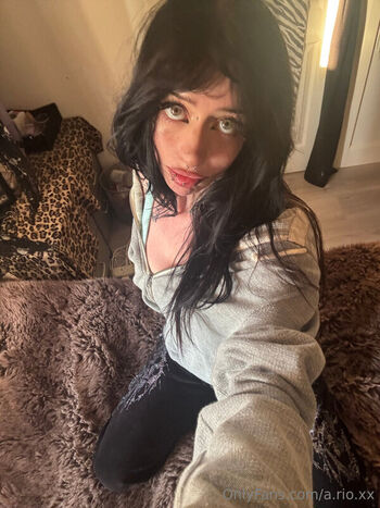 Full leaked Rio lawlor private onlyfans photo