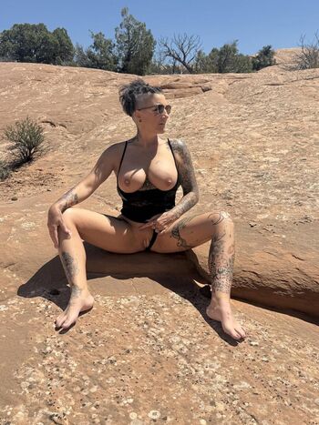 Full leaked Ripepineapple private onlyfans photo