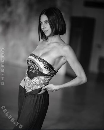 Full leaked Roberta serafini private onlyfans photo