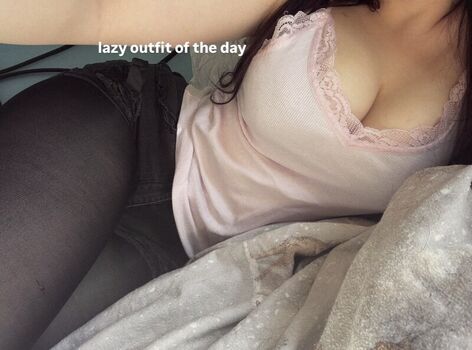 Full leaked Robyn  page private onlyfans photo