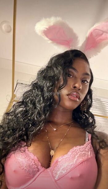 Full leaked Rohilu private onlyfans photo