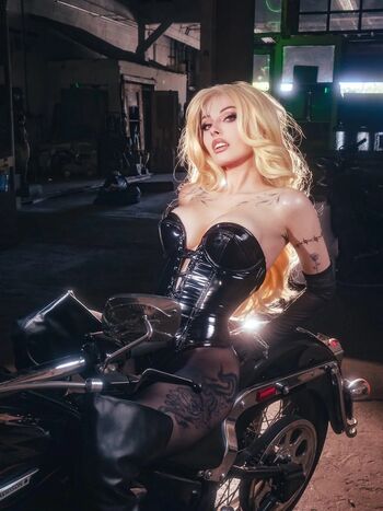 Full leaked Rolyatistaylor  page private onlyfans photo