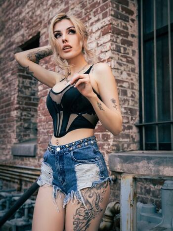 Full leaked Rolyatistaylor  page private onlyfans photo