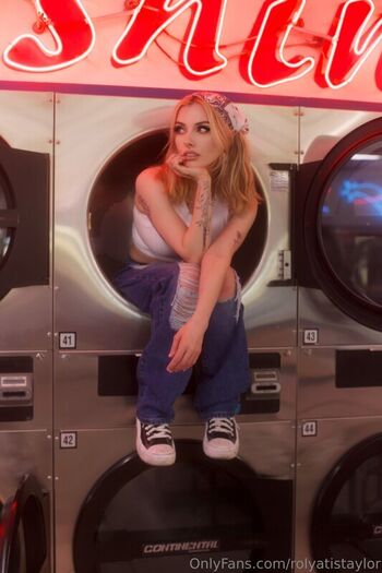 Full leaked Rolyatistaylor private onlyfans photo