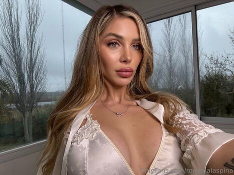 Full leaked Romina malaspina  page private onlyfans photo