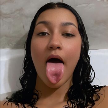 Full leaked Rominaszn private onlyfans photo