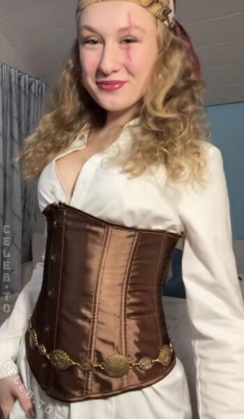 Full leaked Romysvibess private onlyfans photo