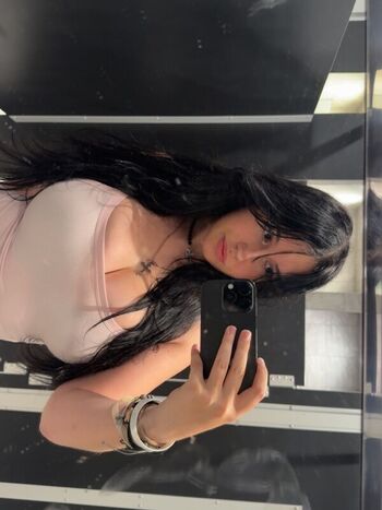 ronnie_kicksass