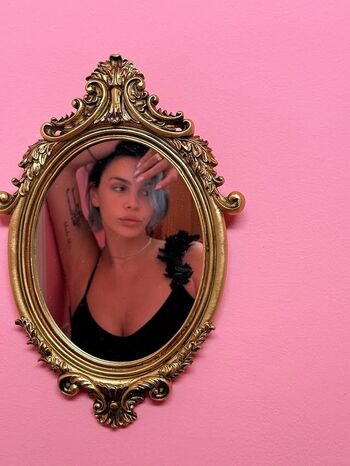 Full leaked Rose villain page private onlyfans photo