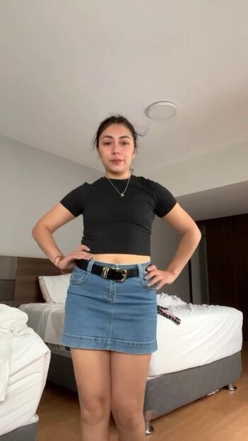 Full leaked Rosibell torre page private onlyfans photo
