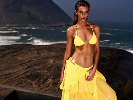 Full leaked Rosie huntington whiteley private onlyfans photo
