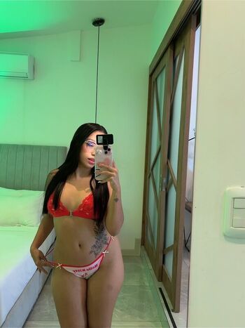 Full leaked Rosiebaee private onlyfans photo