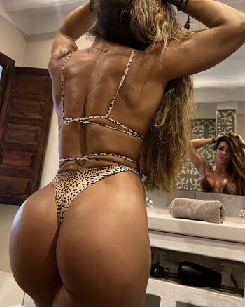 Full leaked Rosita ladgerda wellness pro private onlyfans photo