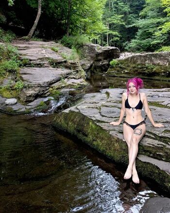 Full leaked Rottedgoth private onlyfans photo