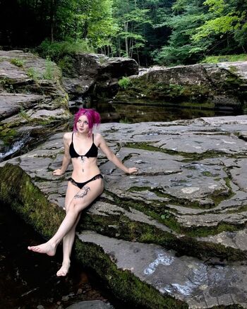 Full leaked Rottedgoth private onlyfans photo