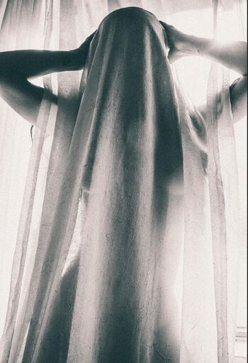 Roustan Body Painting