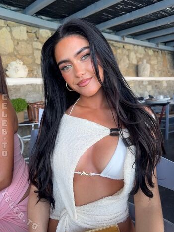 Full leaked Roxanarosuu page private onlyfans photo