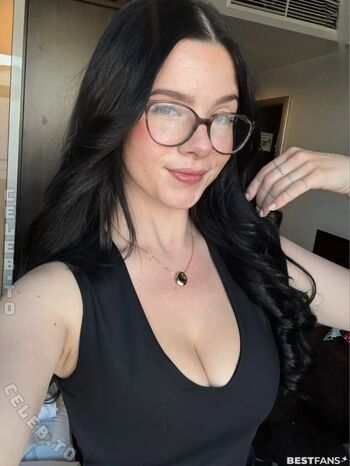 Full leaked Roxi black private onlyfans photo