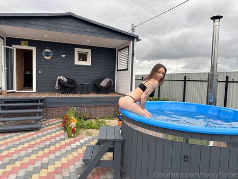 roxyyflame