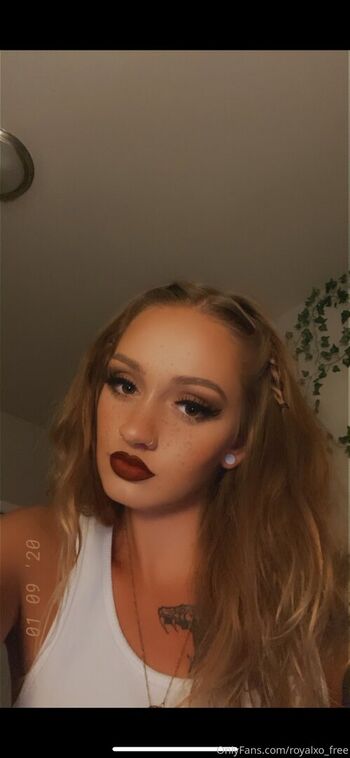 Full leaked Royalxo free private onlyfans photo
