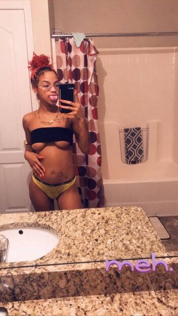 Full leaked Rozay molly page private onlyfans photo