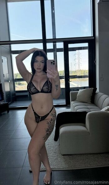 Full leaked Rrosajasminn private onlyfans photo
