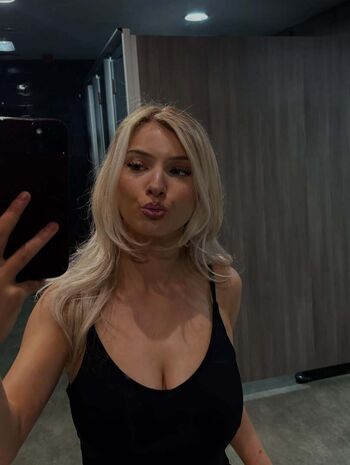 Full leaked Ruby riley private onlyfans photo