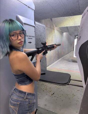 Full leaked Ruinedbymiki private onlyfans photo