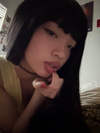 Full leaked Ruinedbymiki private onlyfans photo