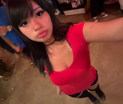 Full leaked Ruinedbymiki private onlyfans photo