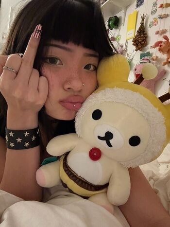 Full leaked Ruinedbymiki private onlyfans photo