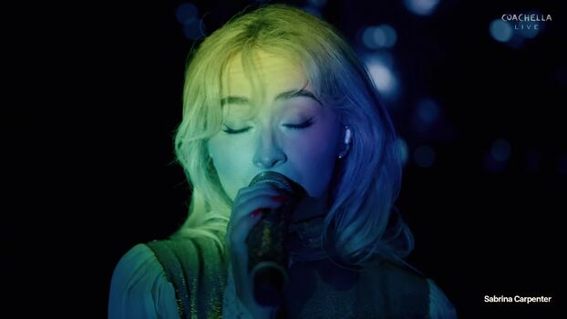 Full leaked Sabrina carpenter  page private onlyfans photo