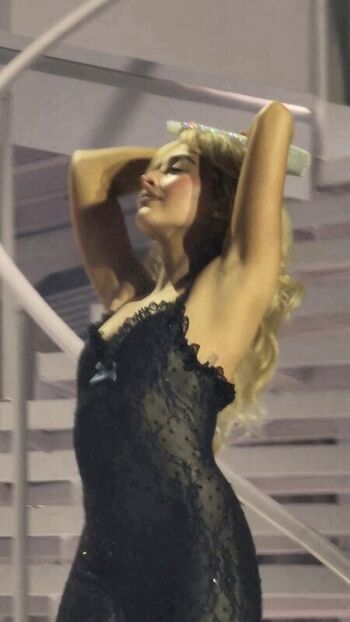 Full leaked Sabrina carpenter  page private onlyfans photo