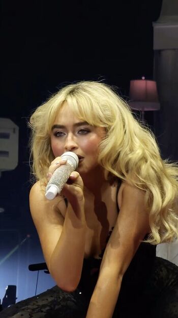 Full leaked Sabrina carpenter  page private onlyfans photo