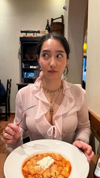 Full leaked Sabrina pezeshkian private onlyfans photo