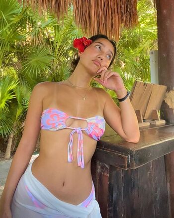 Full leaked Sabrina pezeshkian private onlyfans photo