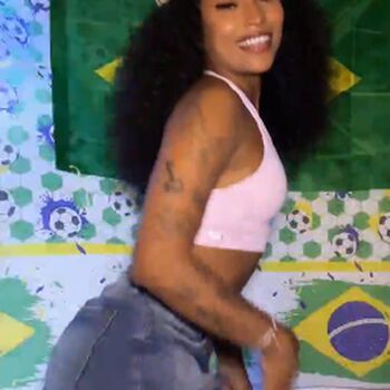 Full leaked Sabrinatbarros private onlyfans photo