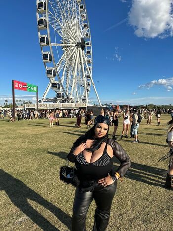 Full leaked Sadesgrave private onlyfans photo