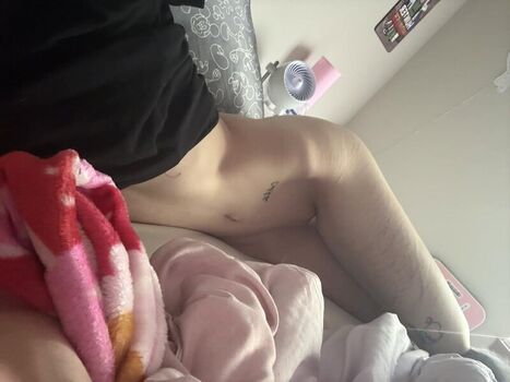 Full leaked Sadgalkenz page private onlyfans photo