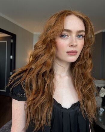 Full leaked Sadie sink page private onlyfans photo