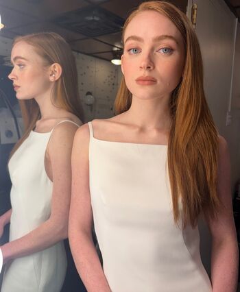 Full leaked Sadie sink page private onlyfans photo