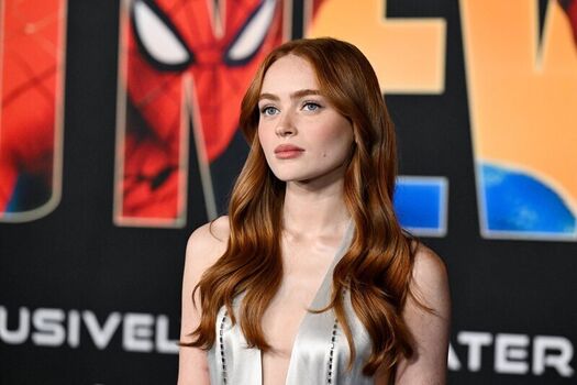 Full leaked Sadie sink page private onlyfans photo